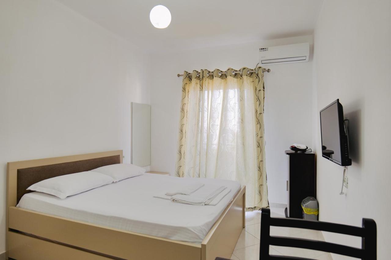 Kidi Apartments Sarandë Eksteriør billede