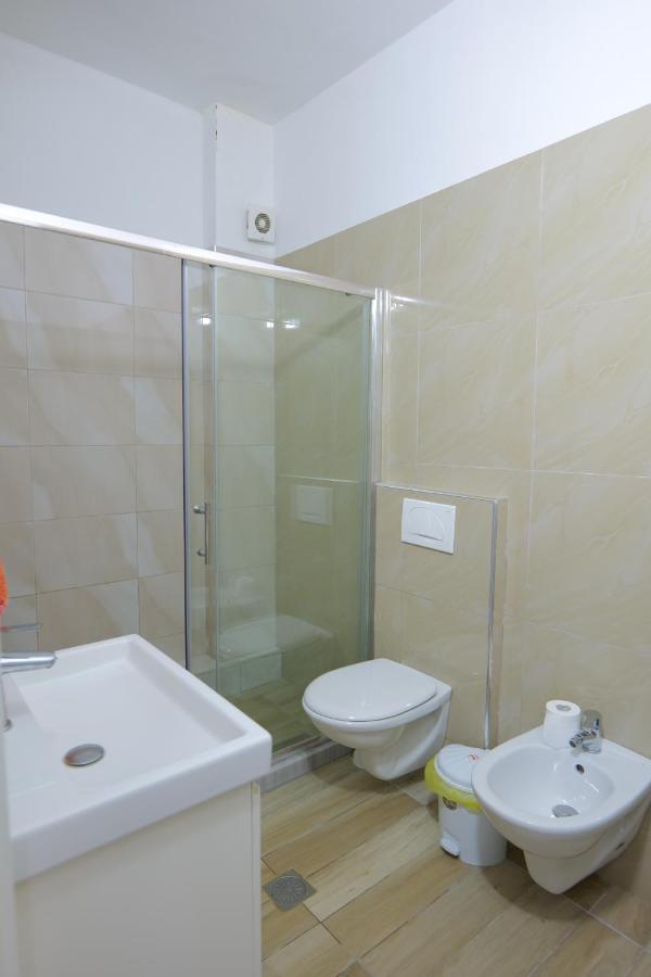 Kidi Apartments Sarandë Eksteriør billede