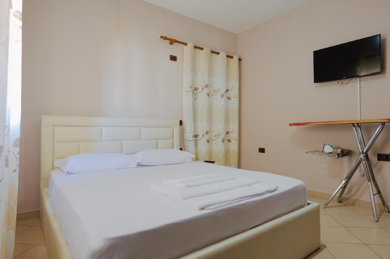 Kidi Apartments Sarandë Eksteriør billede
