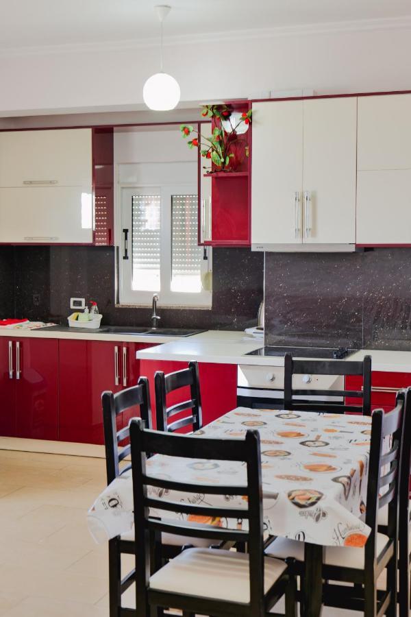 Kidi Apartments Sarandë Eksteriør billede